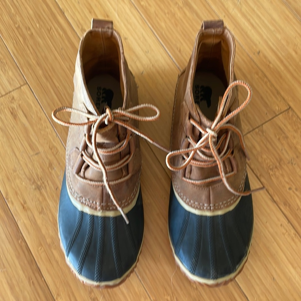 Sorel Out ‘n About rain Lace-up Boot 9.5